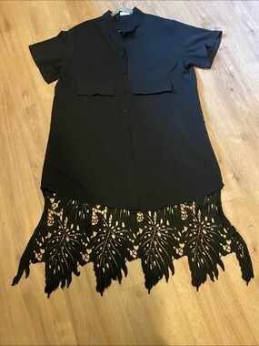 Ellazhu Avant-Garde Oversized Black Short Sleeve‎ Back Lace Hem Shirt Dress OS